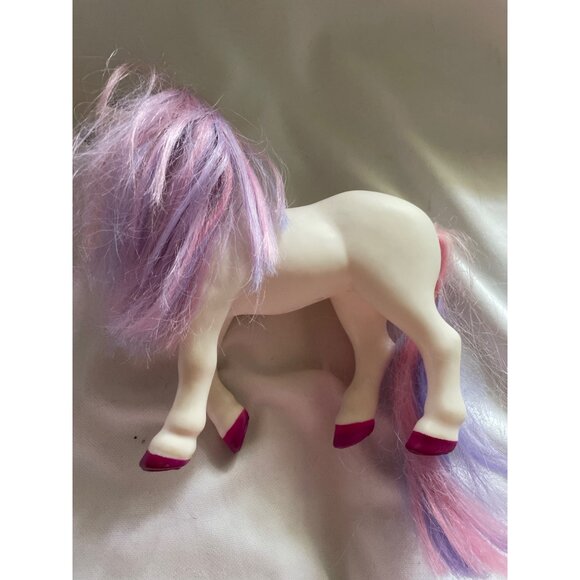 Breyer White Unicorn Toy With Pink & Purple Mane - Picture 7 of 10